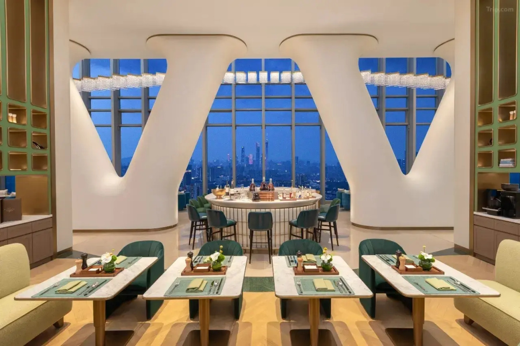 Отель Crowne Plaza Guangzhou Window Of Canton By IHG