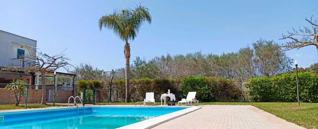 Luxury Holiday House Whith Pool Guest House