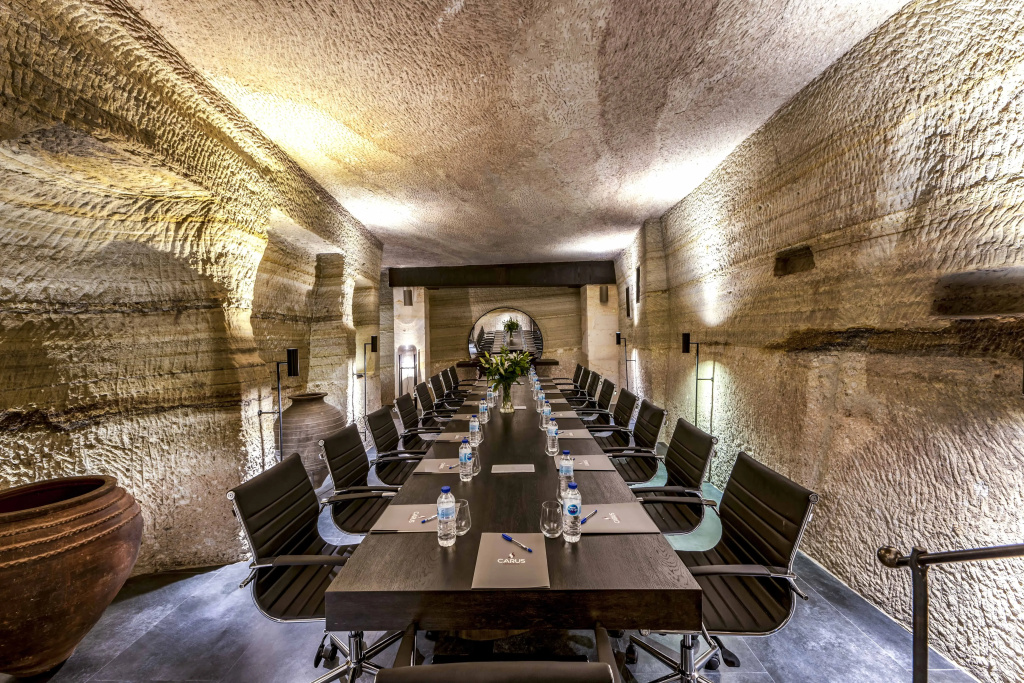 Center Cave House