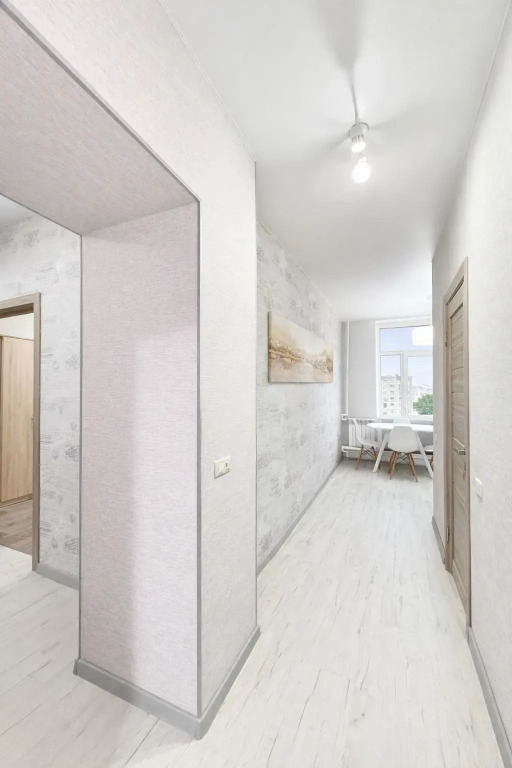 Квартира светлая просторная (65 м²) с дизайнерским интерьером