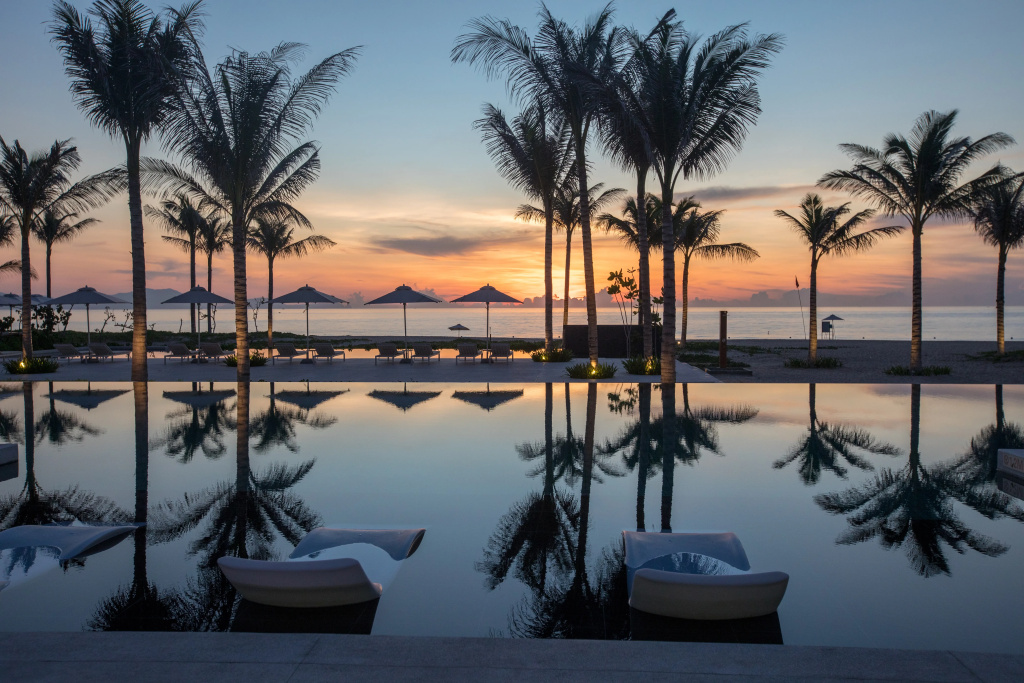 Курортный отель Alma Cam Ranh