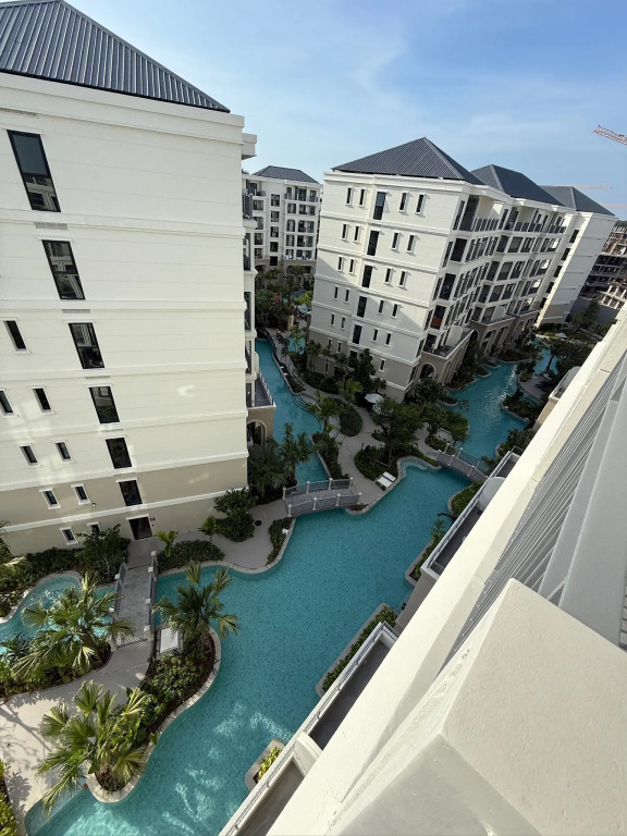 Апартаменты Legendary F705 Top floor family 1BR The Title Legendary by UNO
