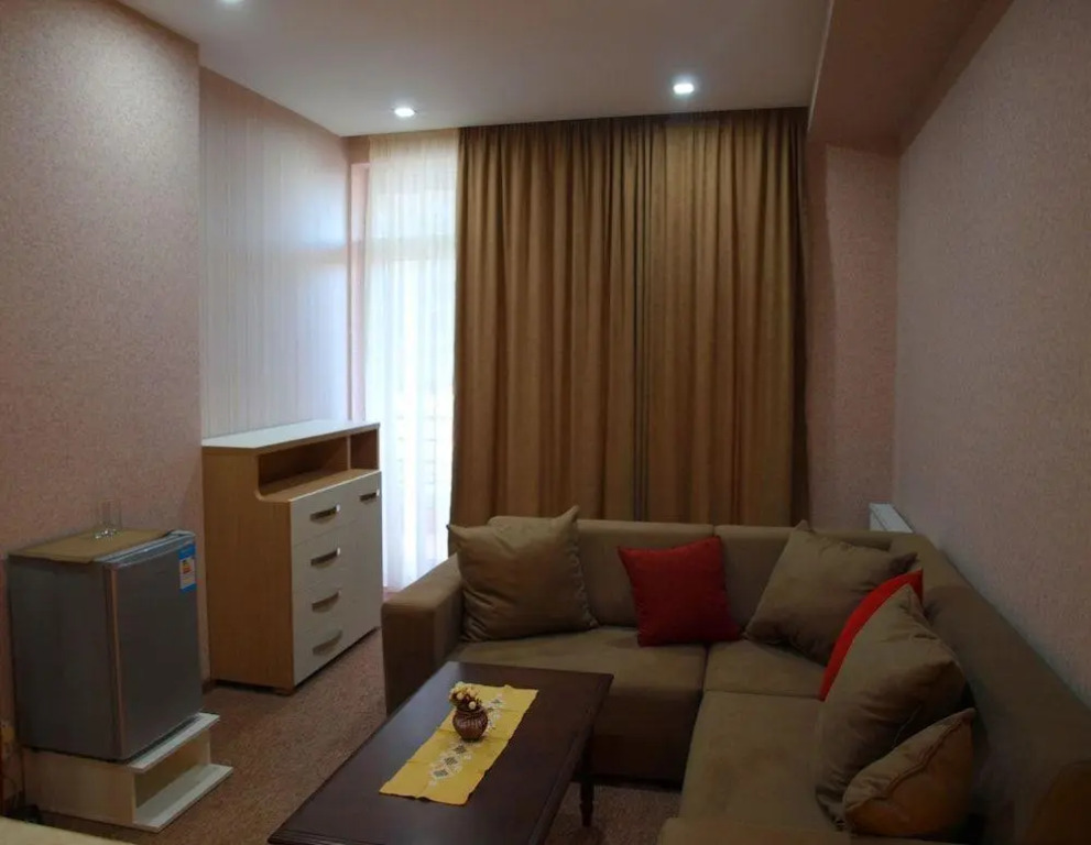 Liel Hotel