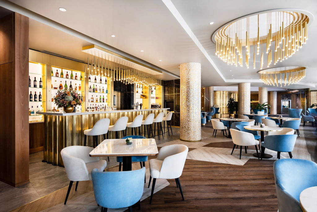 Гостиница Radisson Blu Белорусская, Москва