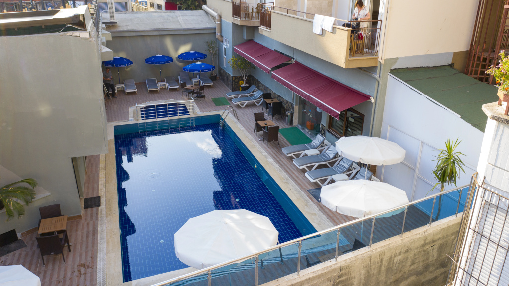 Aslan Corner Hotel
