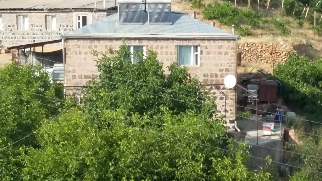 Shushan GUEST HOUSE