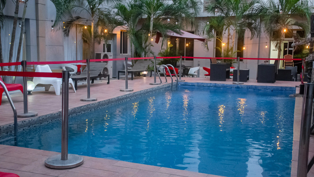 Отель Golf View Suites Conference Center