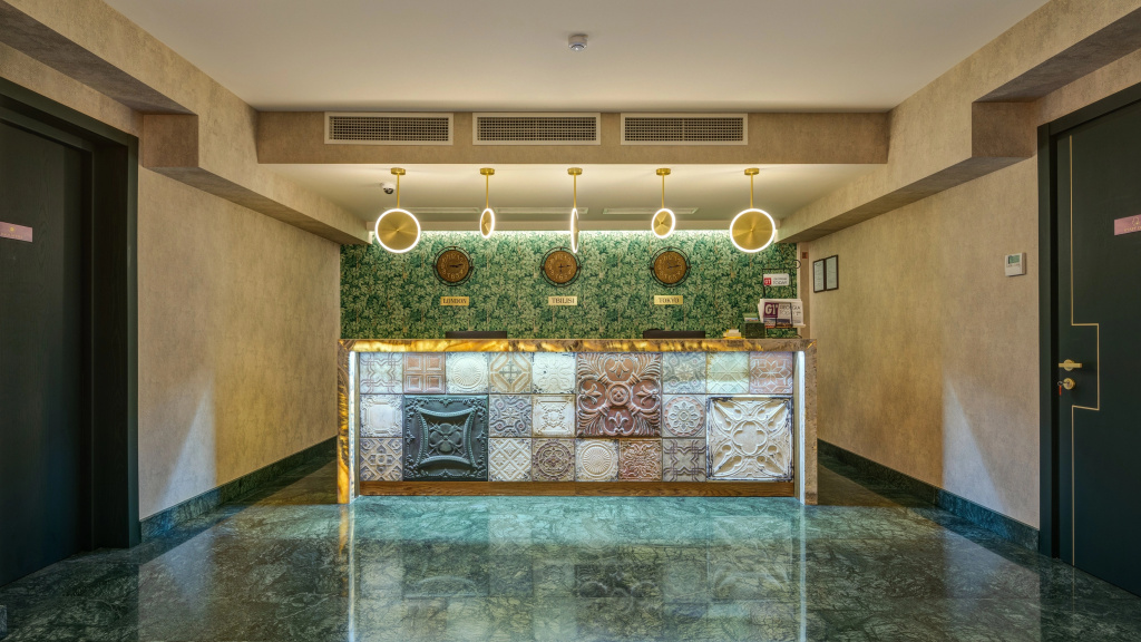 Sole Palace