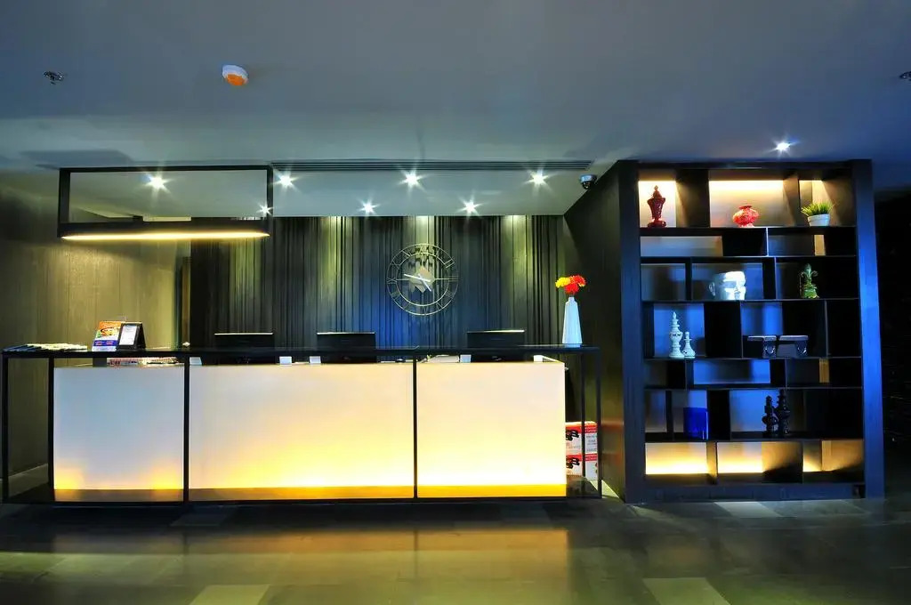Citrus Sukhumvit 13 Nana Bangkok by Compass Hospitality - Newly Renovated