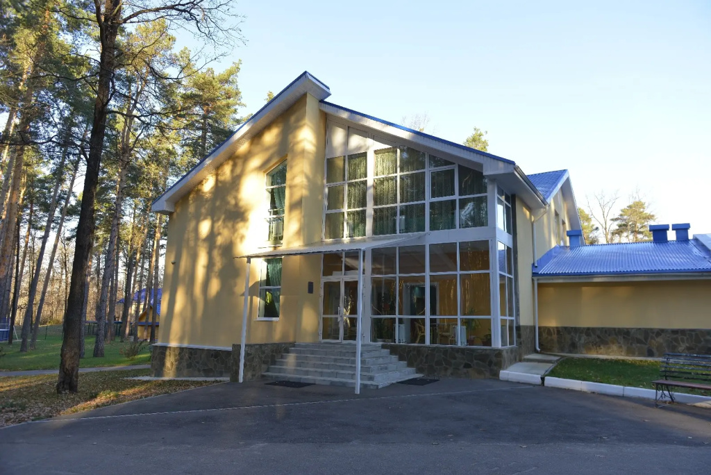 Отель Загородный Волга