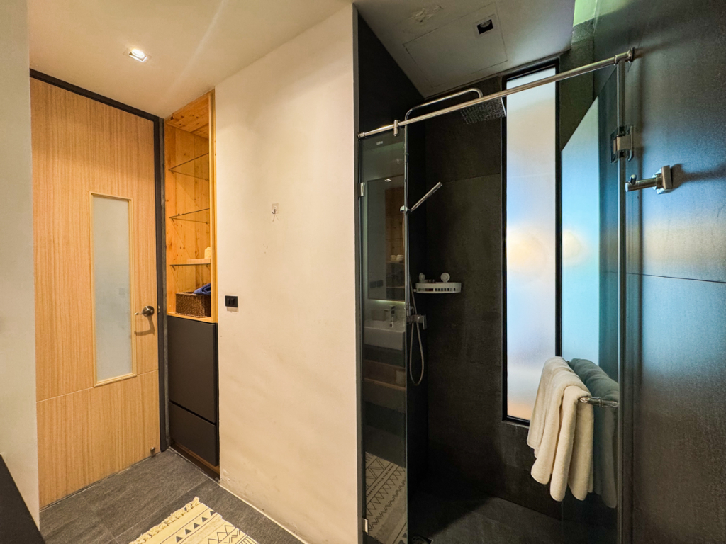 Квартира Cozy Design Studio by NaiHarn Beach & Lake ReLife