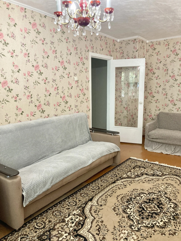 Квартира на Краностроителей 10