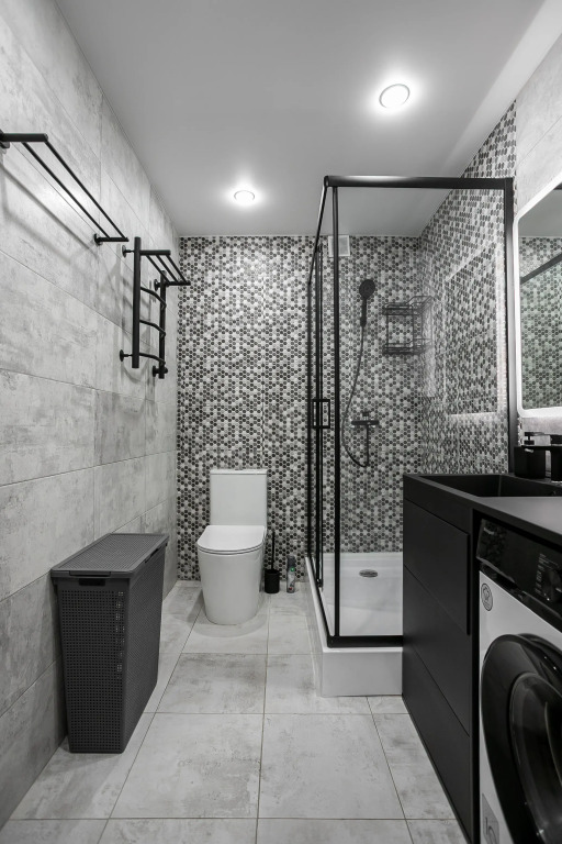 Na Sevastopolskom Prospekte Flat