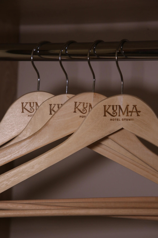 Отель Kuma