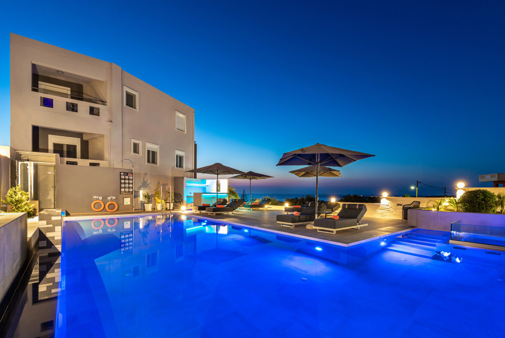 Talos Luxury Suites