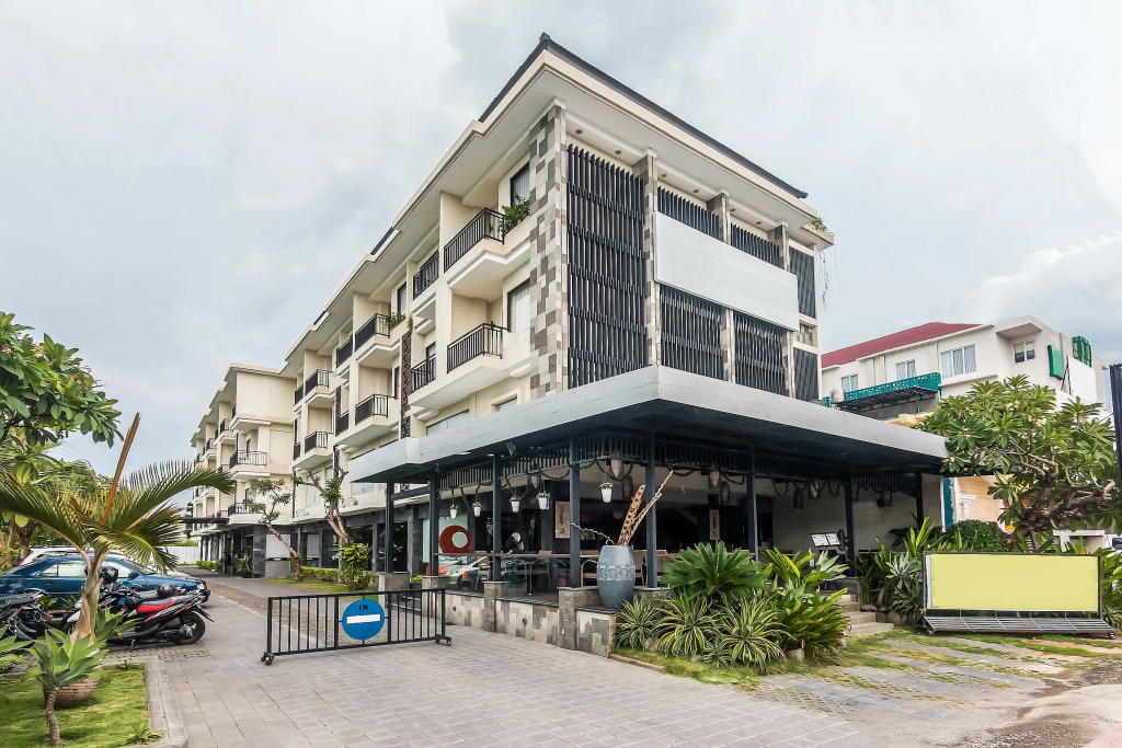 Отель ZEN Rooms Legian Dewi Sri