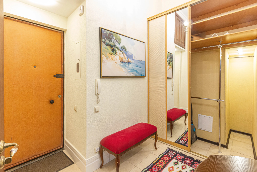 Квартира Уютная квартира в самом сердце Питера на Конюшенной, рядом все достопримечательности, напротив ДЛТ