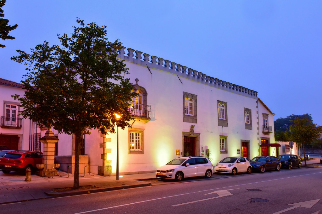 Отель Casa Melo Alvim by Unlock Hotels