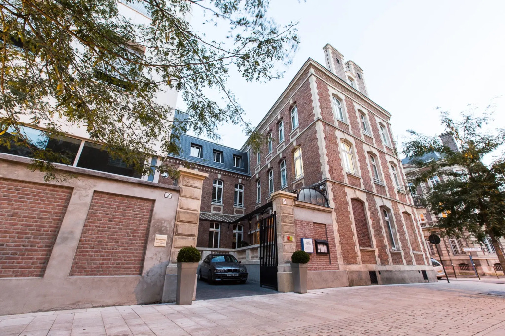 Отель Hôtel Spa Marotte