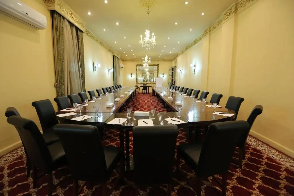 Отель Windsor Palace Luxury Heritage Hotel