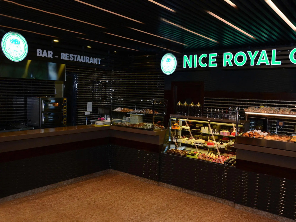 Nice Royal