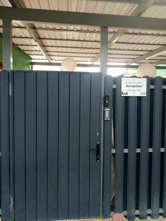 Evergreen Hostel
