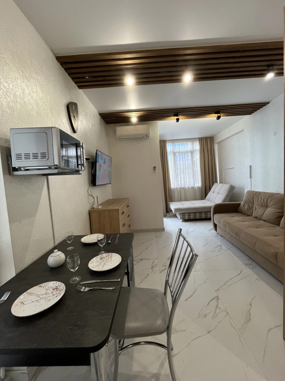 Апартаменты Актер House
