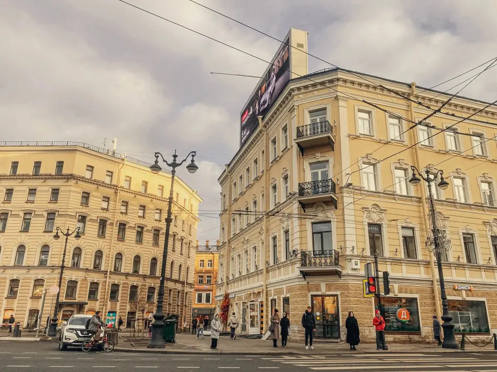 Отель Лотман
