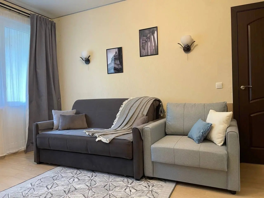 Квартира MyHomeYourHome на Петергофском Шоссе 15 к 2