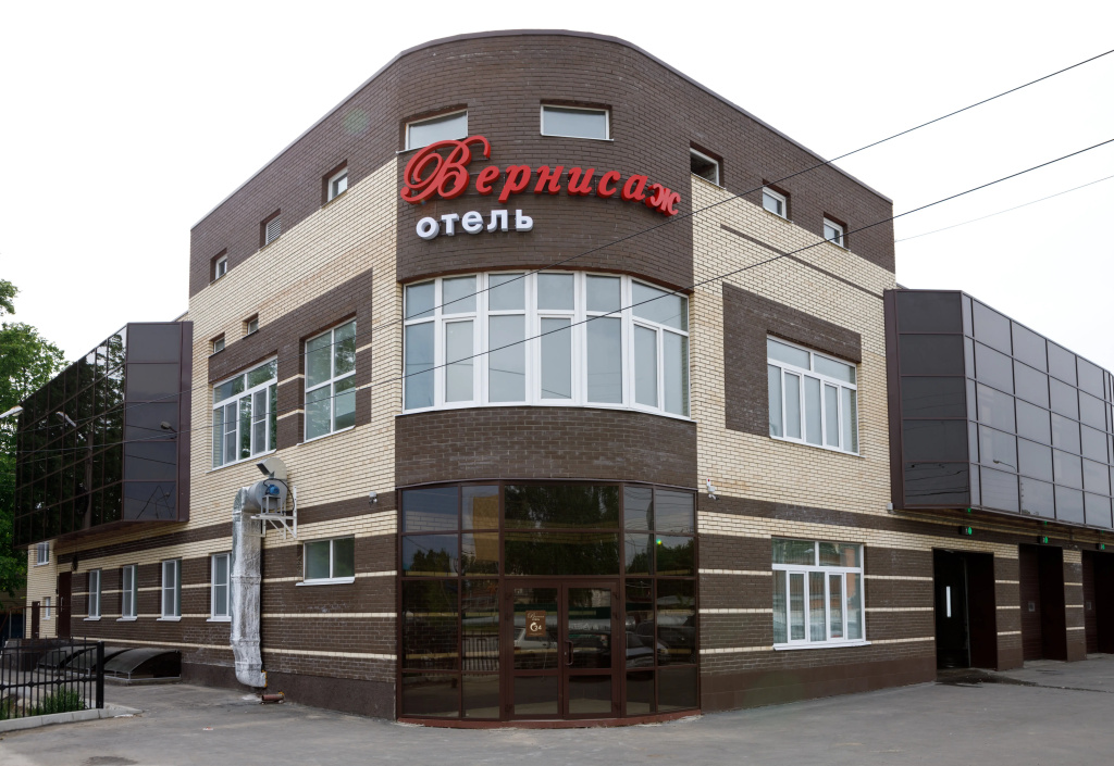 Отель "Вернисаж"