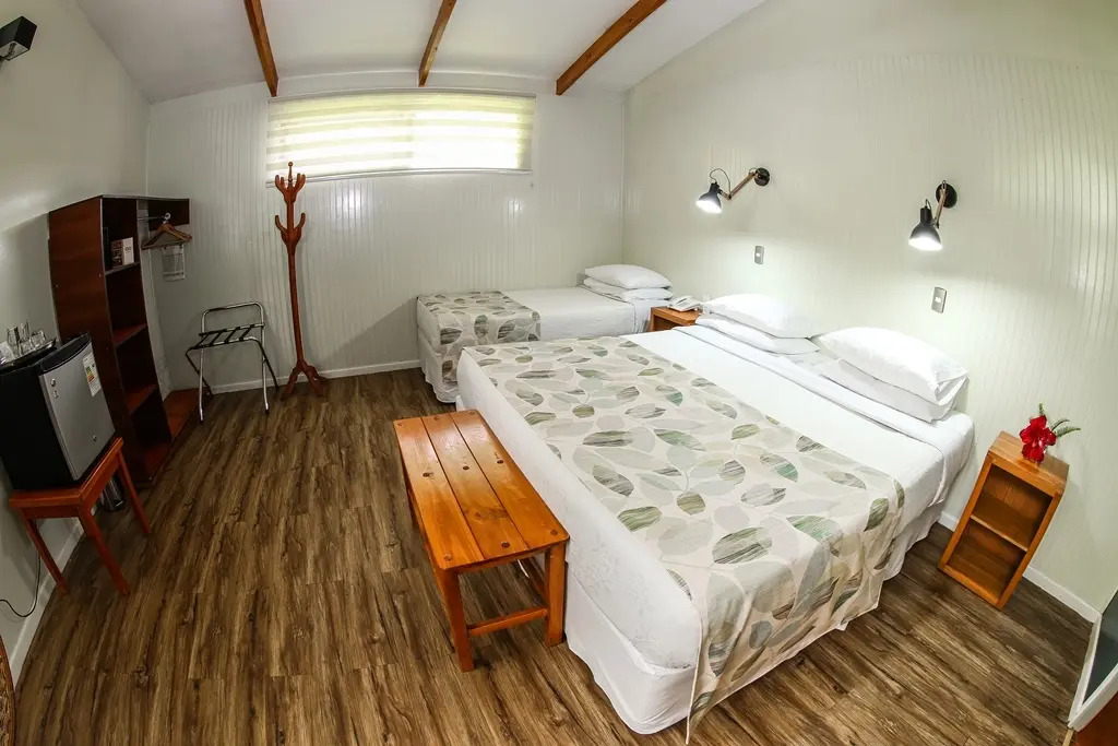 Отель Easter Island Eco Lodge