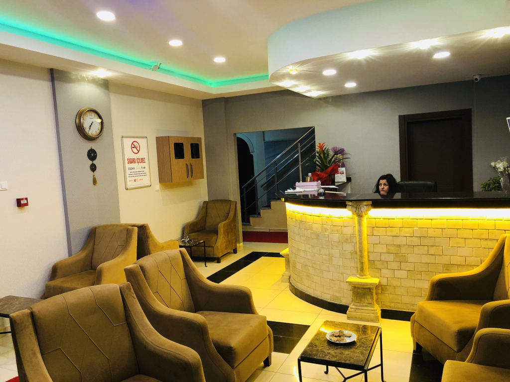 Ahsen Hotel