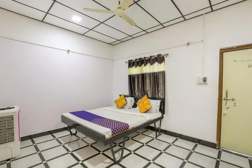 Shivam Holiday Home Hotel