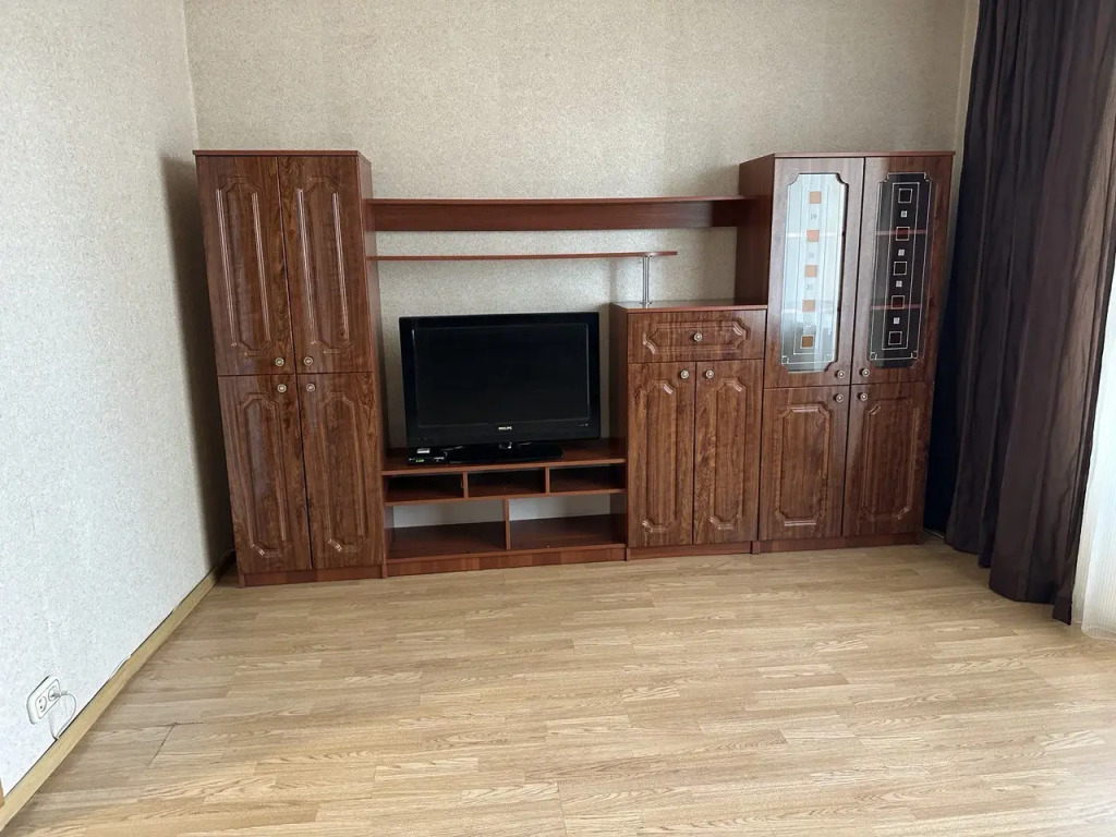 Квартира рядом с СК Заря