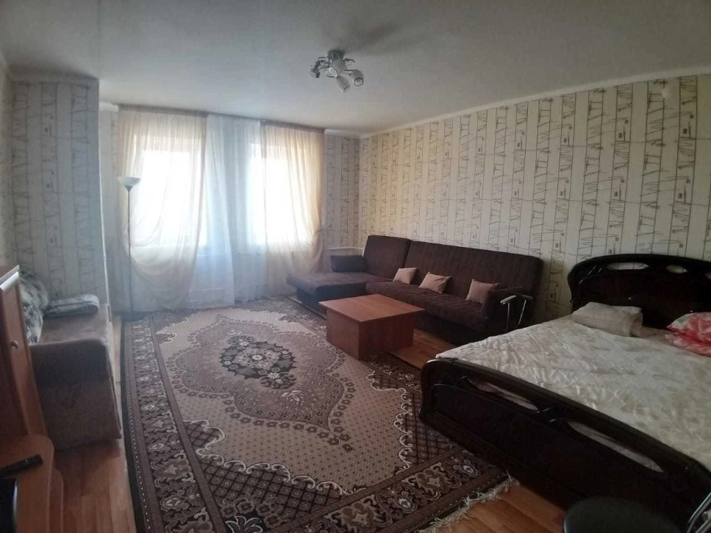Квартира на Городищенской 4