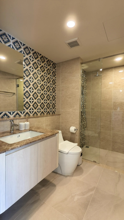 Апартаменты Spacious 2-Bedroom Apartment in Ozone Oasis Bang Tao