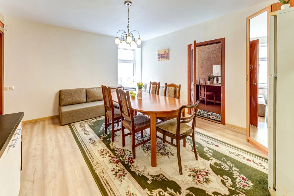 Апартаменты Art Square Apartment