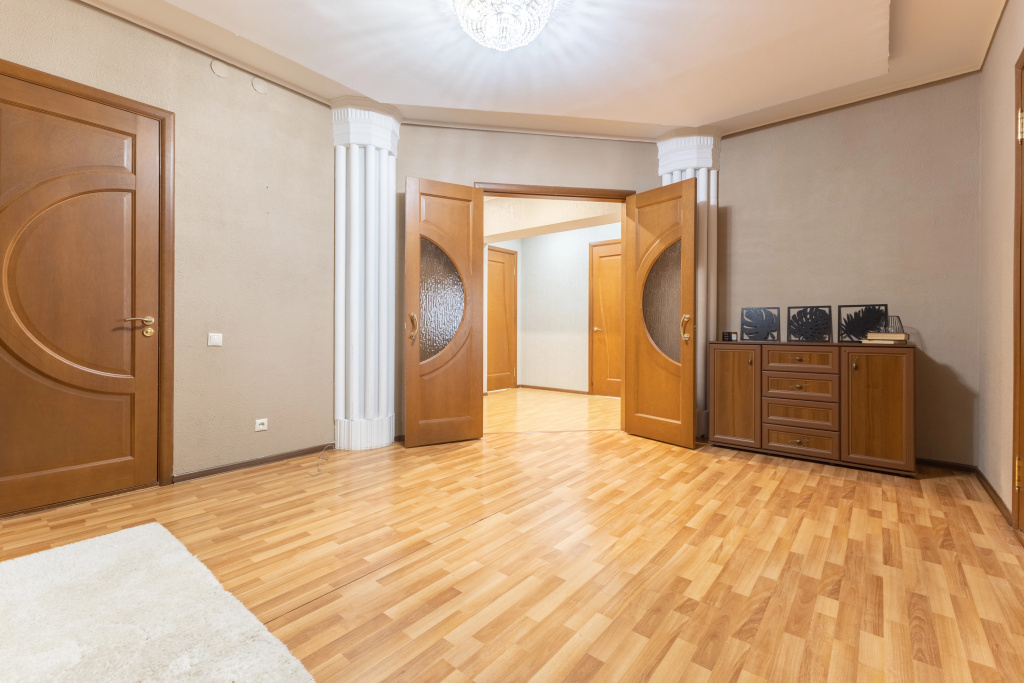 Апартаменты Comfort Home c Сауной на Япеева 19 для 14 гостей