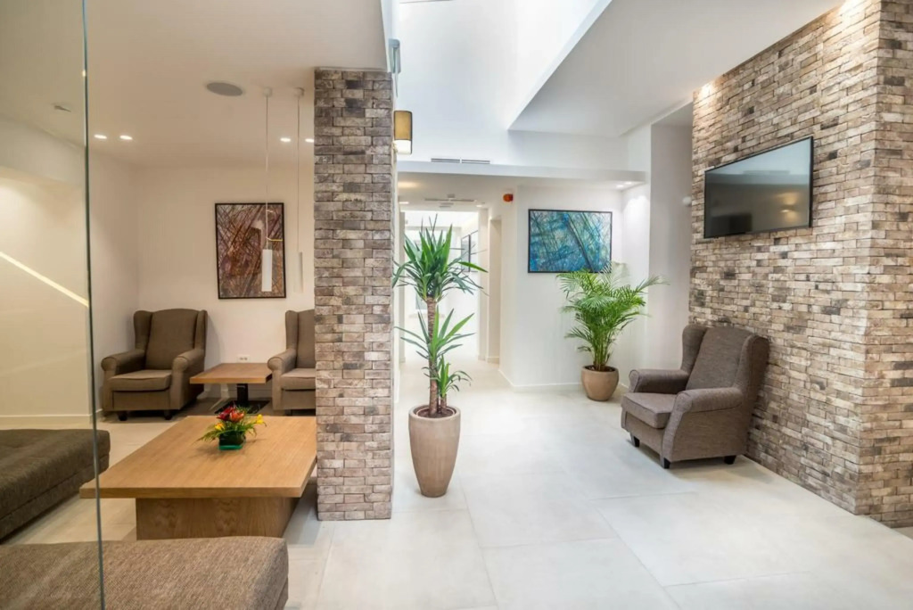 Отель Belgrade Inn