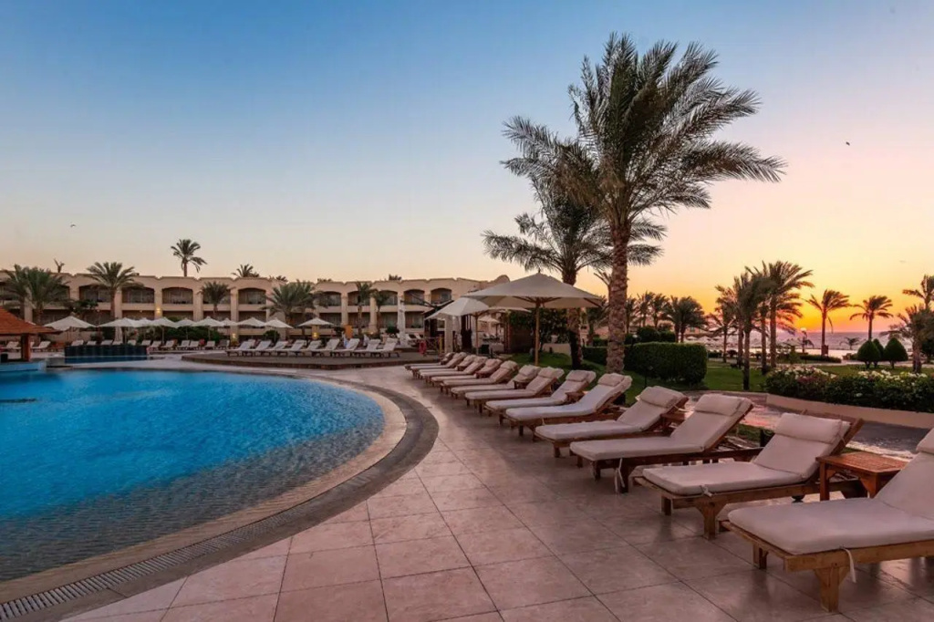 Cleopatra Luxury Resort Sharm