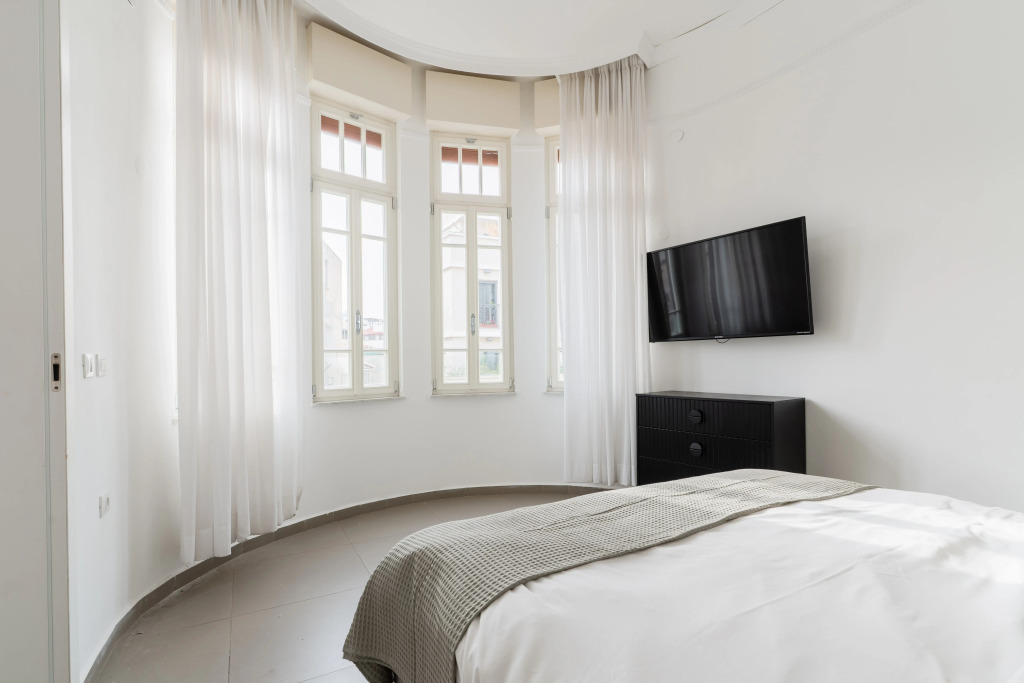 Апартаменты Blueground at Nahalat Byniamin, Exquisite, Balcony ID57