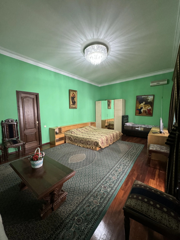Hotel Queen-Batumi
