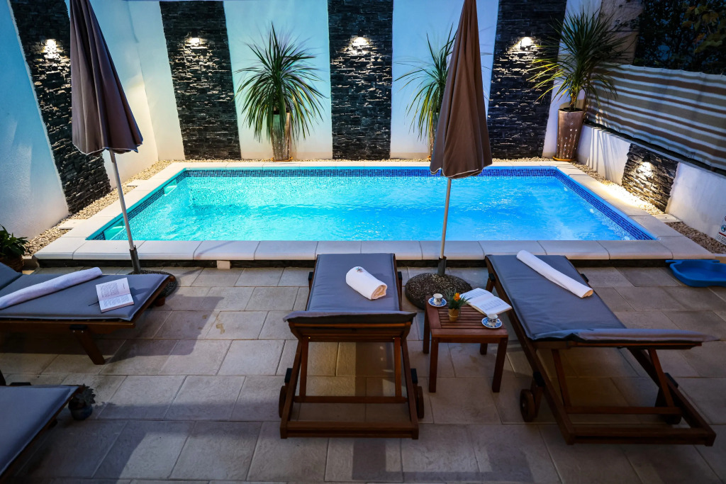 Апартаменты Rustica Zadar with private pool