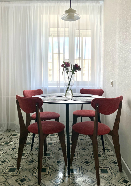 Квартира Трехкомнатная Hygge Karelia в стиле Ретро