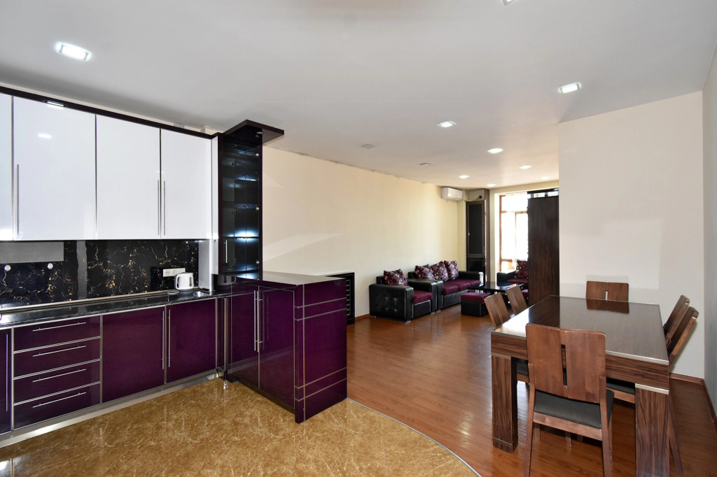 Апартаменты RentInnYerevan 74 Aram Street
