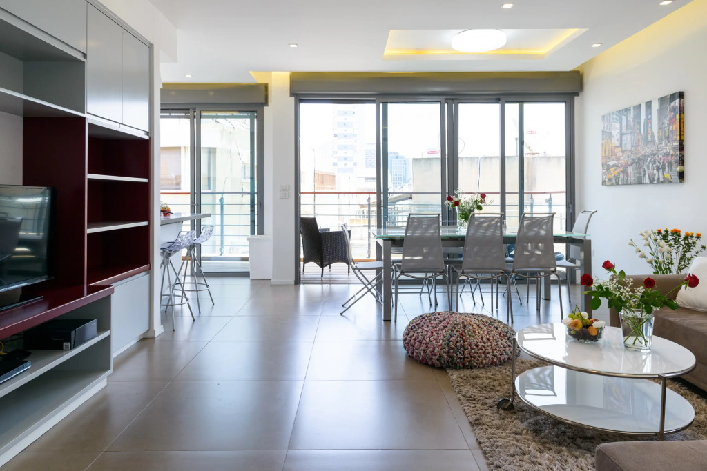 Mamad Comfort & Balcony In City Center By Feelhome