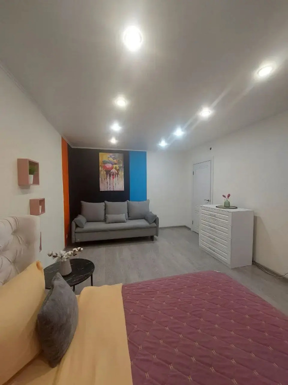Квартира Двухкомнатная 50 м²