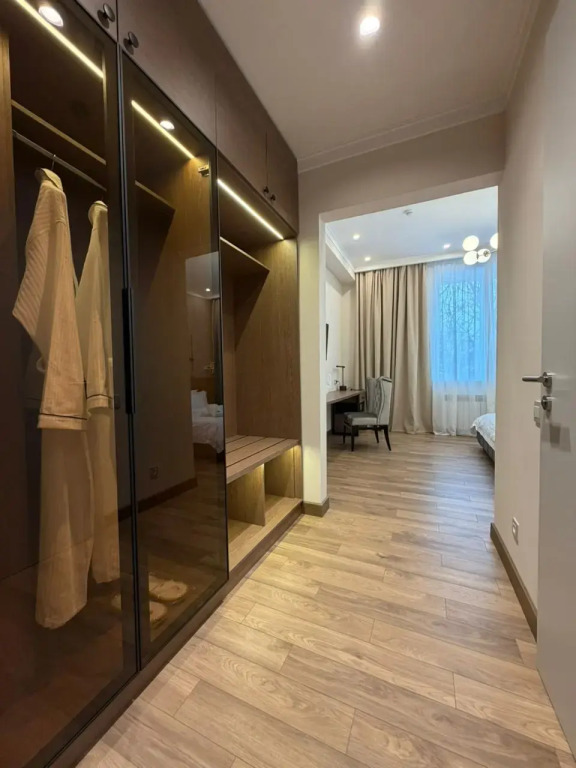 Отель Auris Hotel