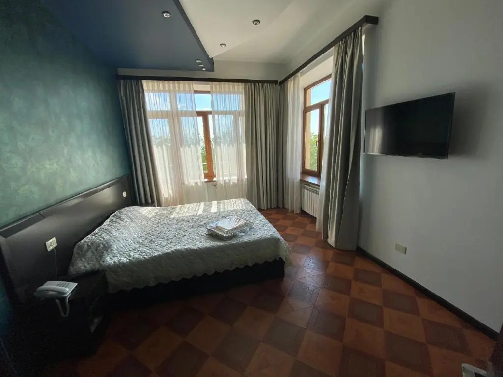 Hotel Grand Hills