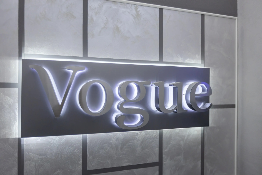 Отель Vogue